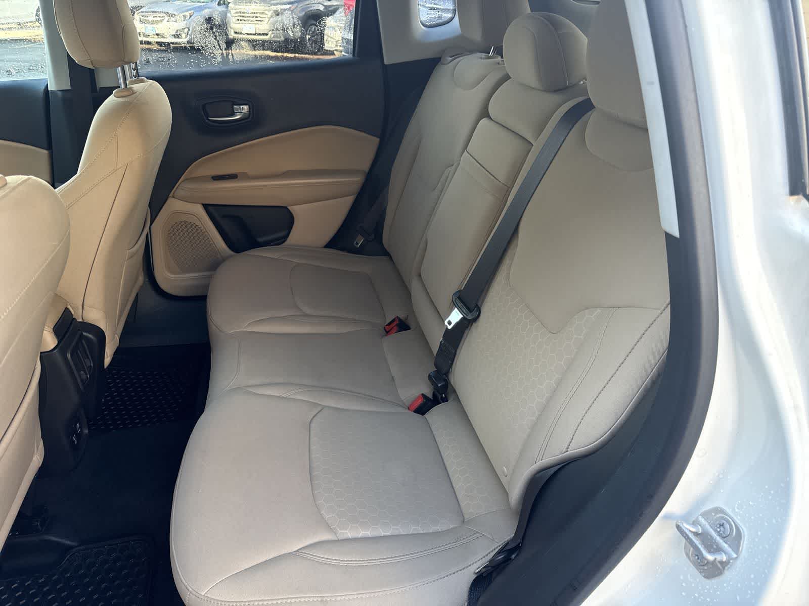 Thumbnail: 2018 Jeep Compass - 21