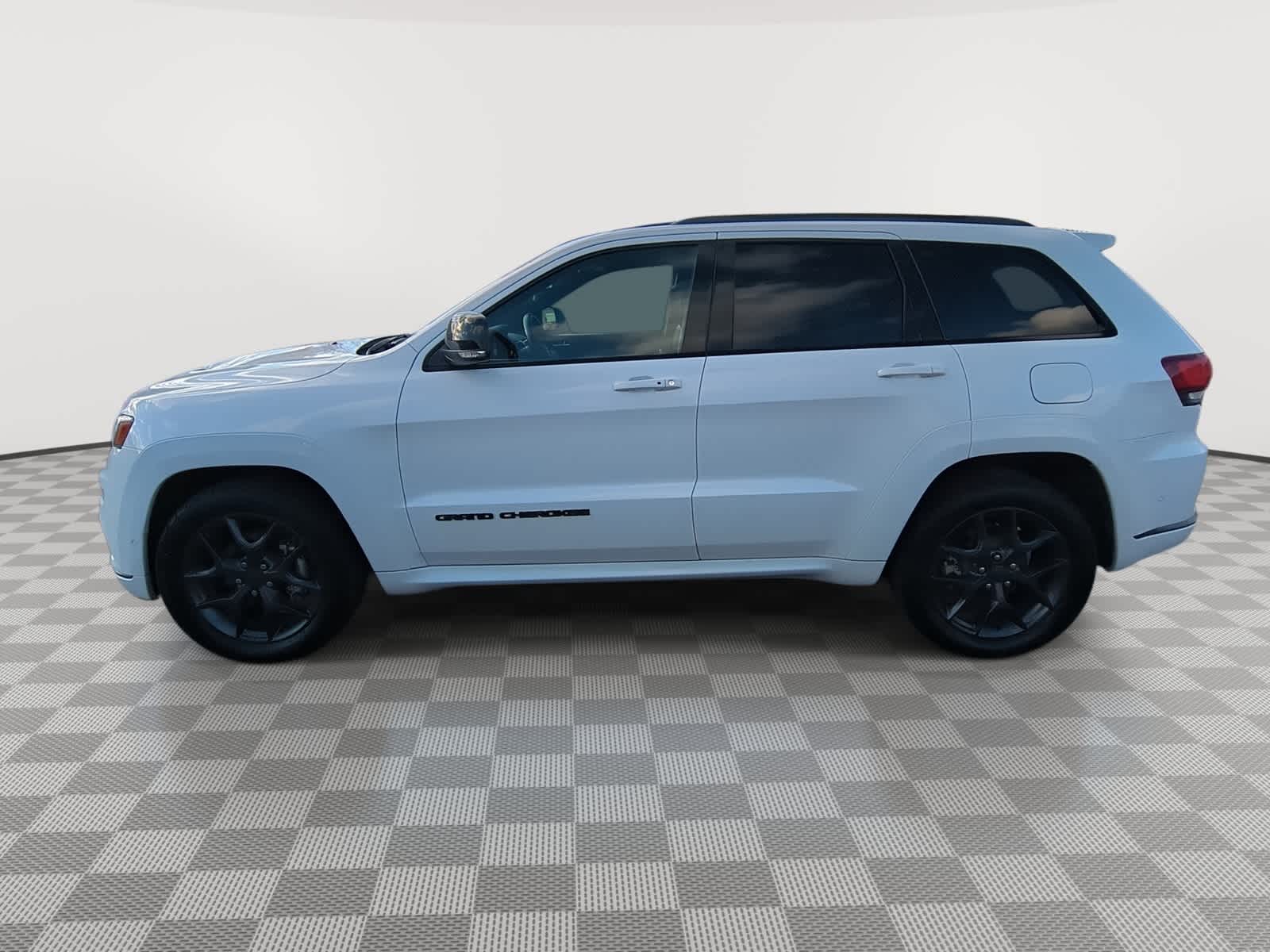 Thumbnail: 2019 Jeep Grand Cherokee - 5