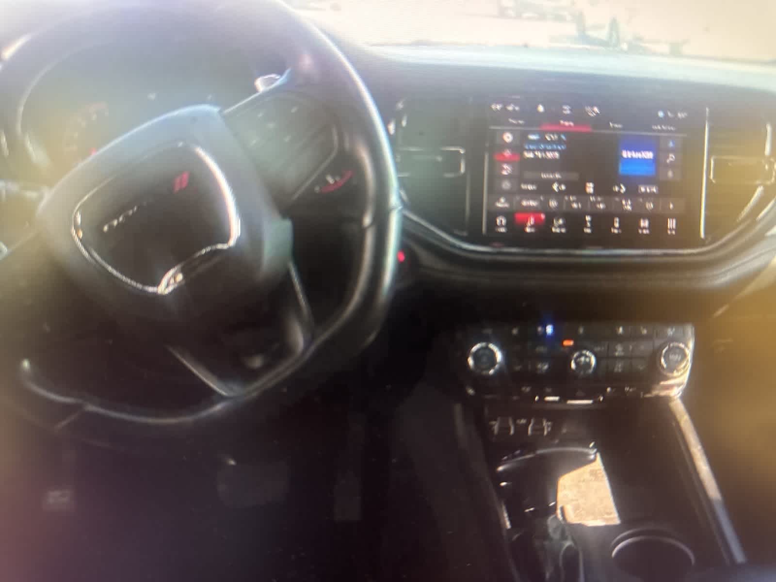Thumbnail: 2022 Dodge Durango - 8