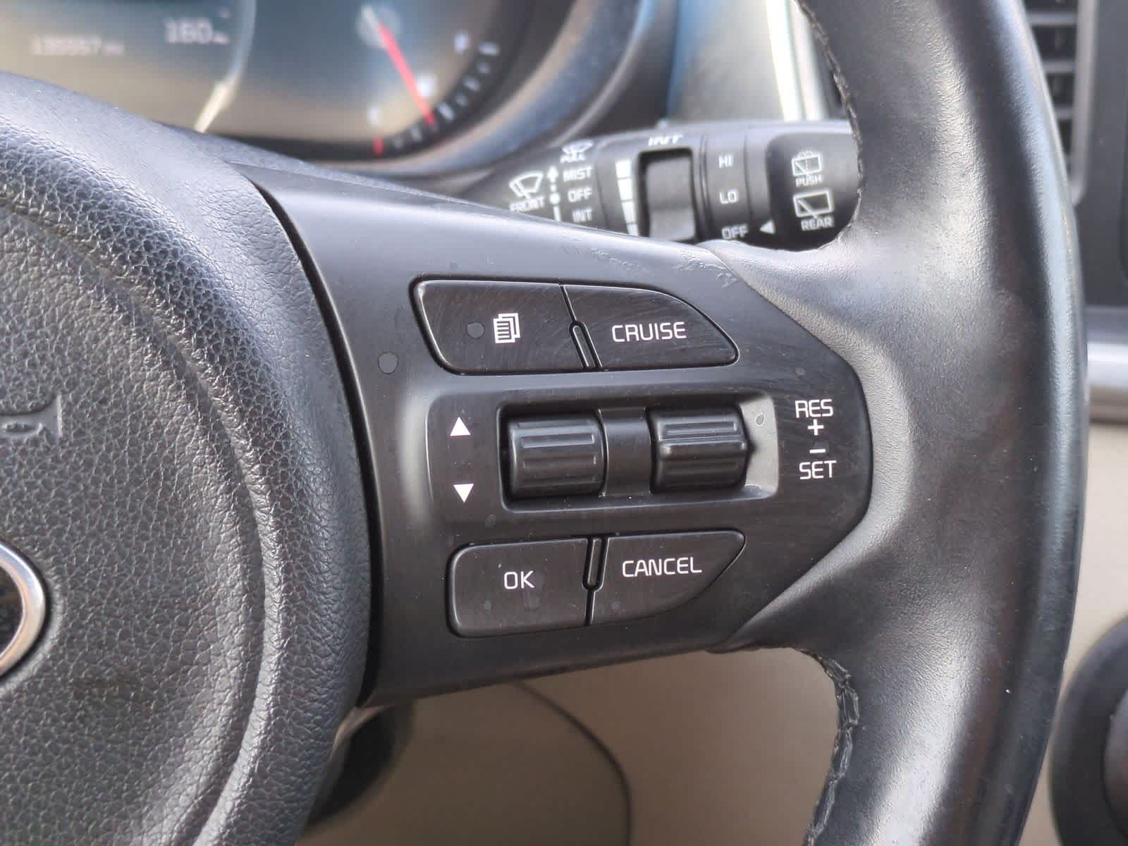 Thumbnail: 2016 Kia Sorento - 25