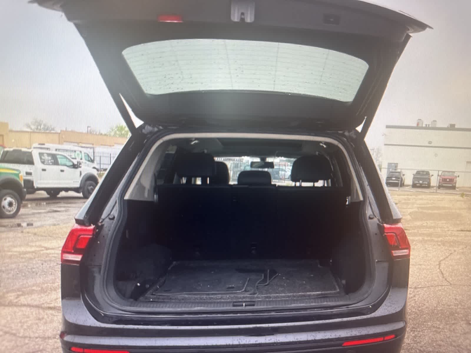 2018 Volkswagen Tiguan SEL 22