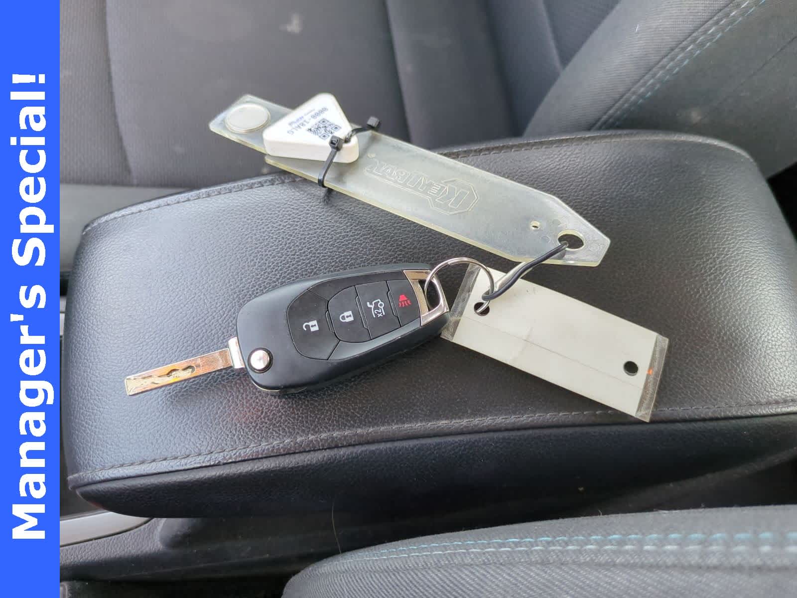 Thumbnail: 2018 Chevrolet Cruze - 33