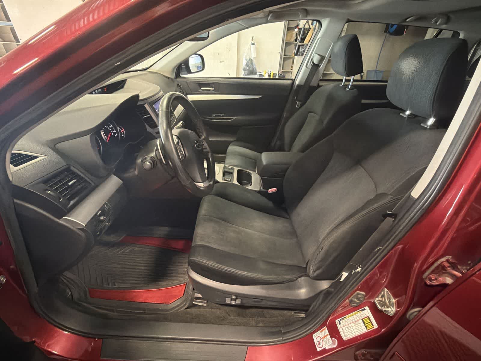 Thumbnail: 2013 Subaru Outback - 17