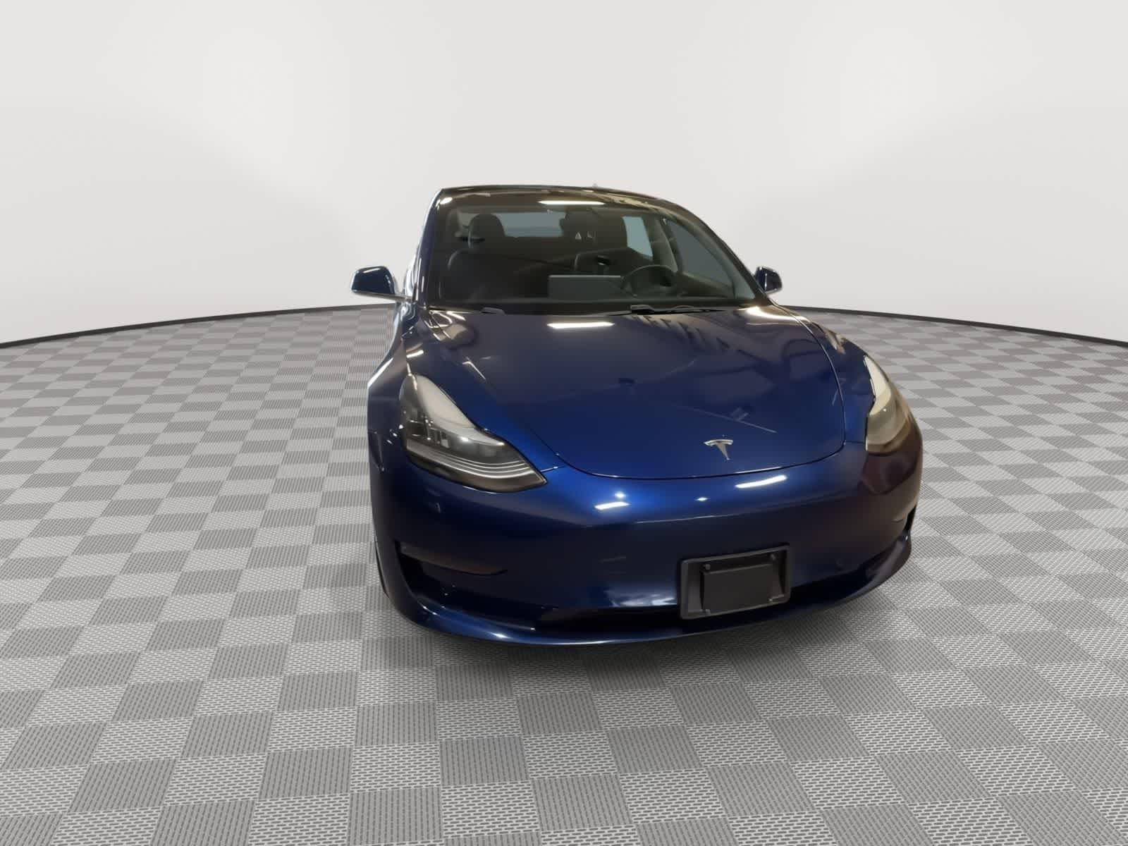 Thumbnail: 2019 Tesla Model 3 - 3