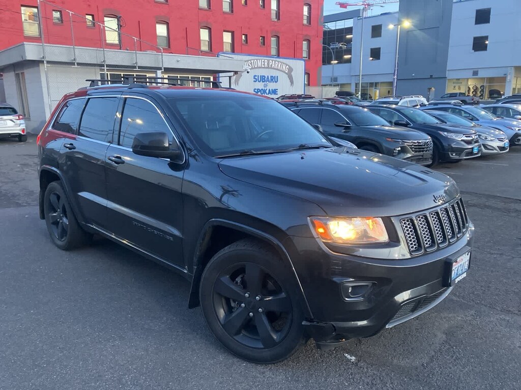 Used 2015 Jeep Grand Cherokee Altitude SUV