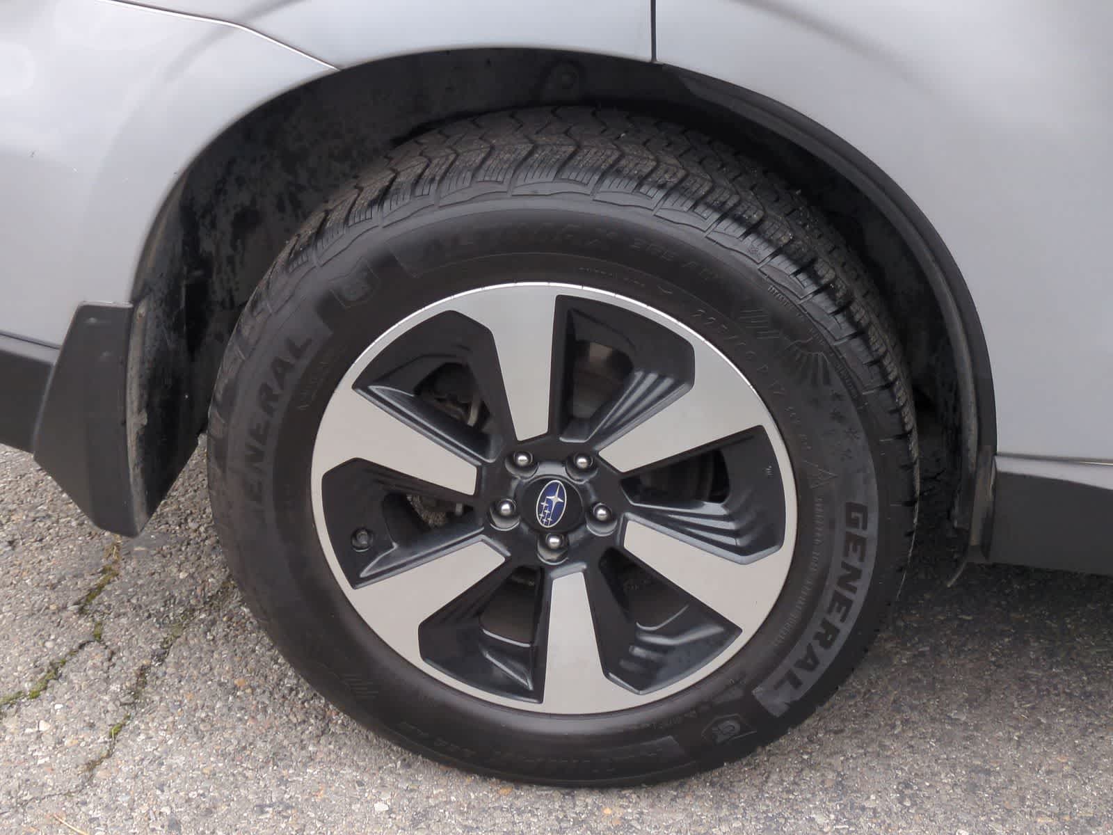 Thumbnail: 2018 Subaru Forester - 14