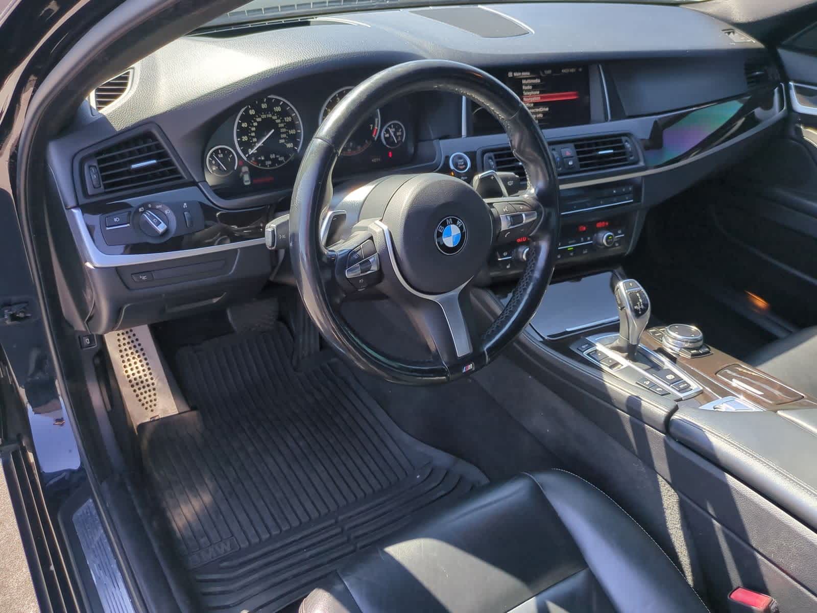 Thumbnail: 2016 BMW 5 Series - 10