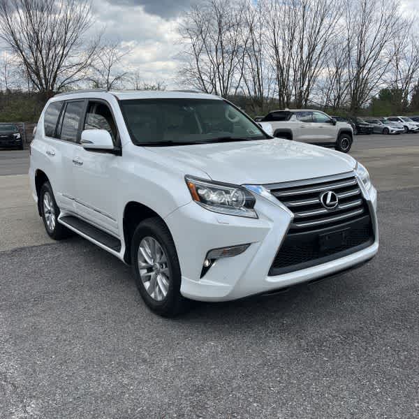 Thumbnail: 2019 Lexus GX - 10
