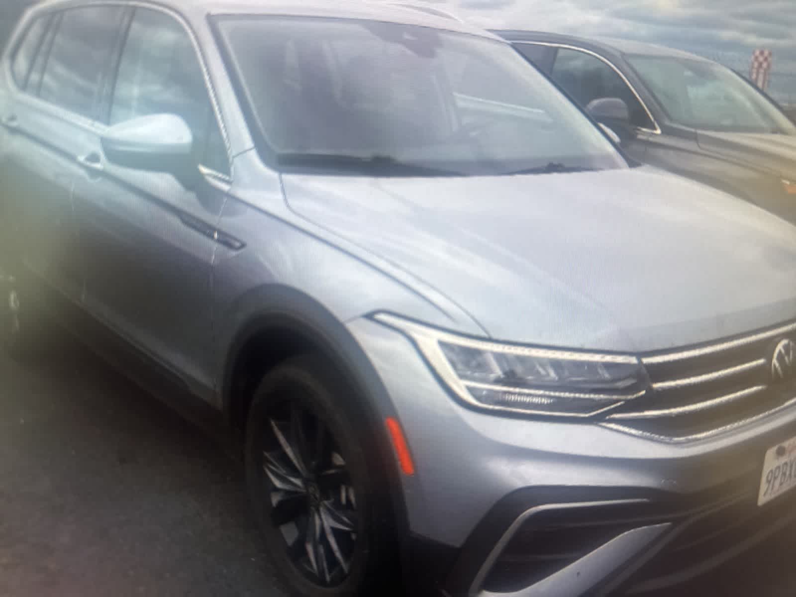 Thumbnail: 2024 Volkswagen Tiguan - 4
