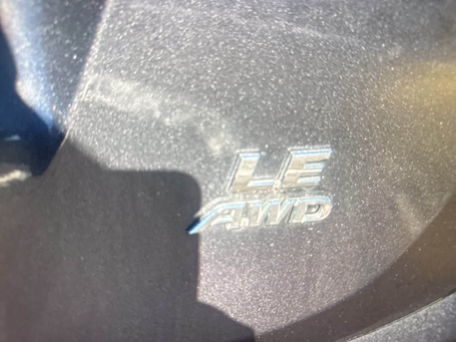 Thumbnail: 2017 Toyota RAV4 - 9