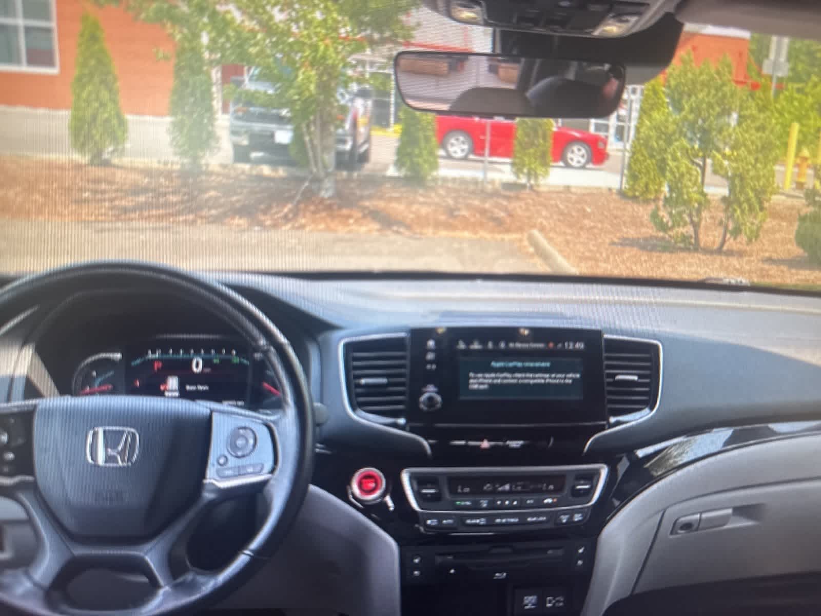 Thumbnail: 2019 Honda Pilot - 19