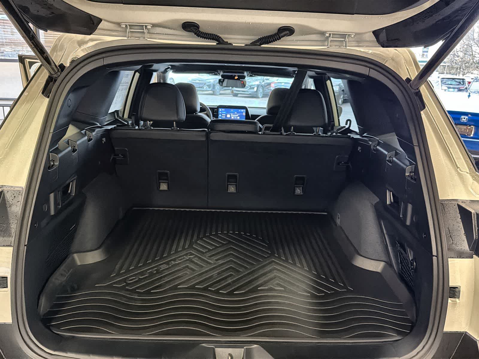 Thumbnail: 2026 Subaru Outback - 37