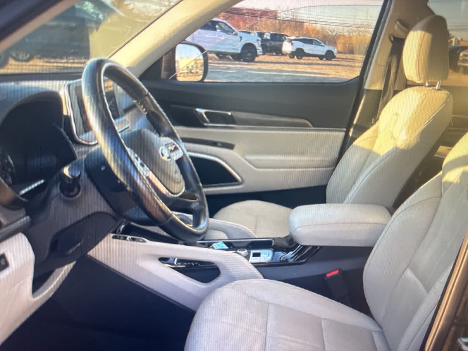 Thumbnail: 2021 Kia Telluride - 9