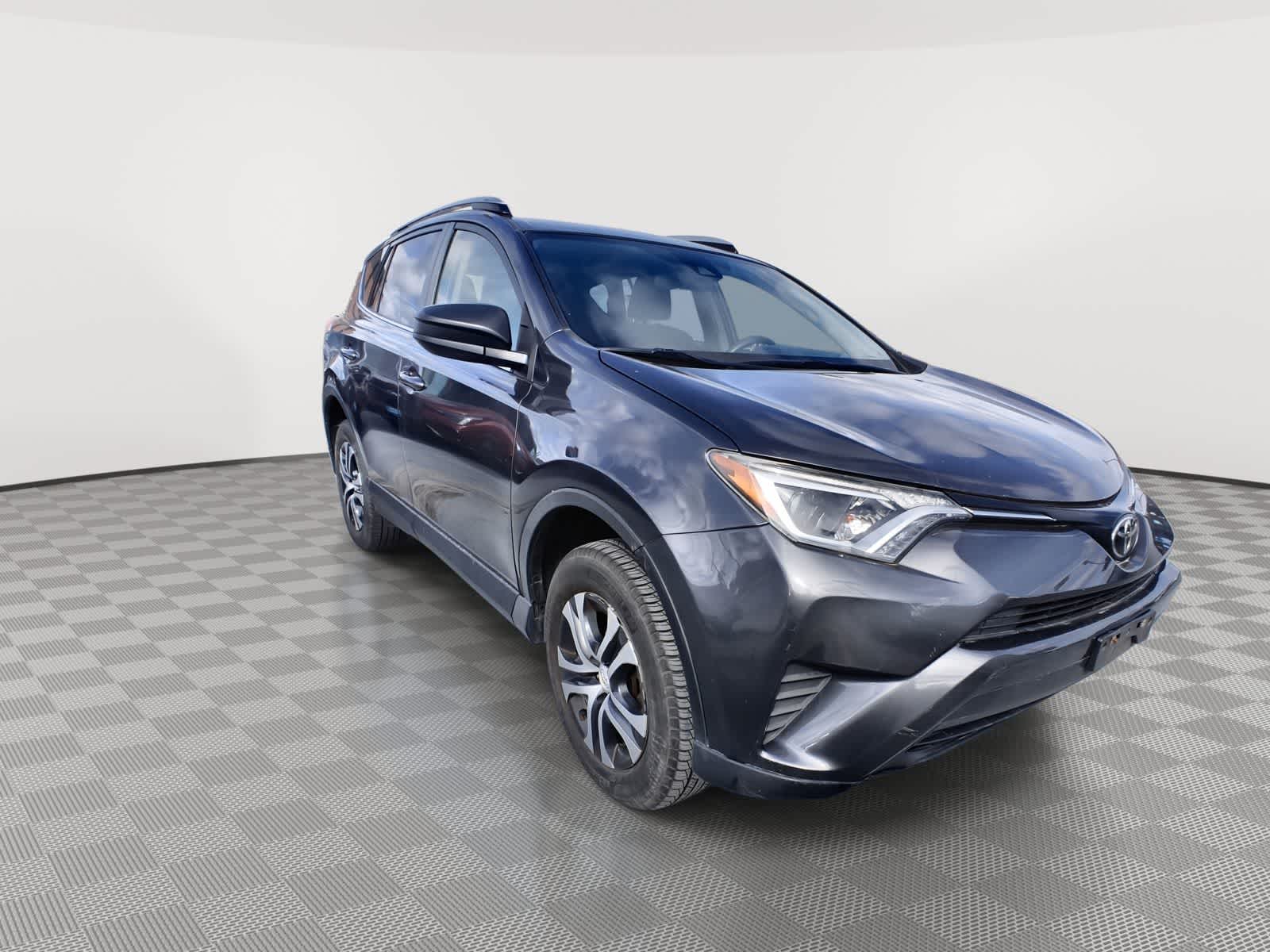 Thumbnail: 2017 Toyota RAV4 - 2