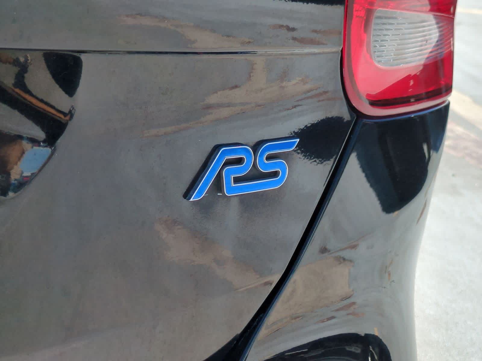 Thumbnail: 2016 Ford Focus - 13