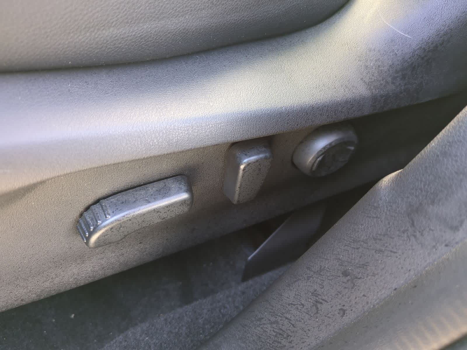 Thumbnail: 2020 Subaru Forester - 18