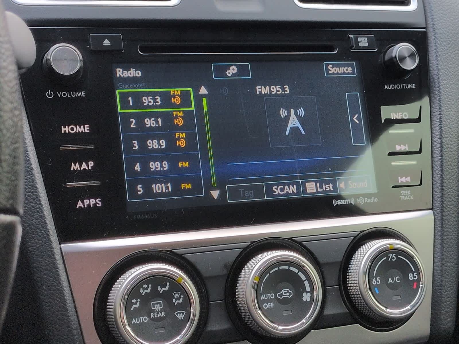 Thumbnail: 2017 Subaru Crosstrek - 30