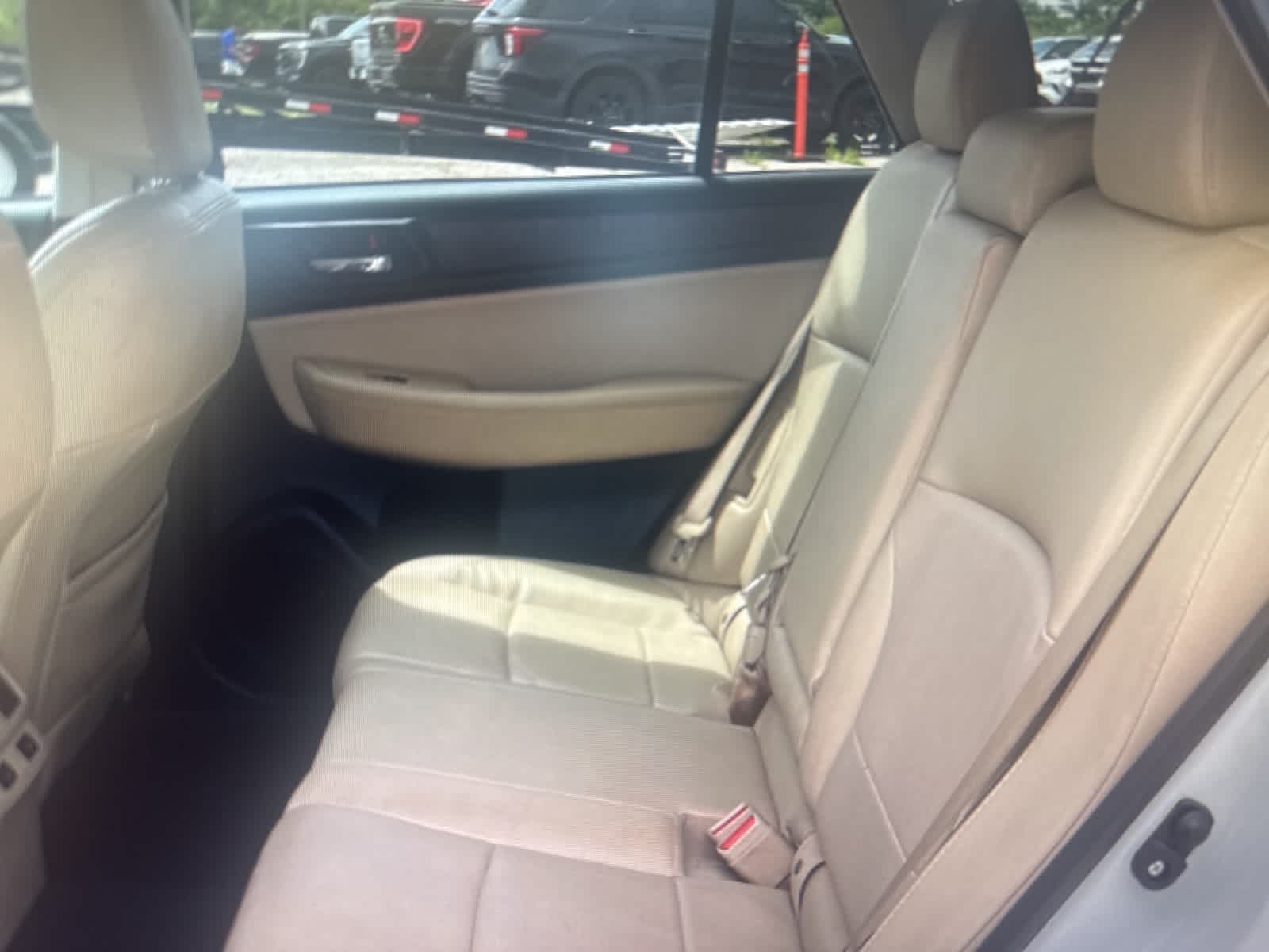 Thumbnail: 2015 Subaru Outback - 10