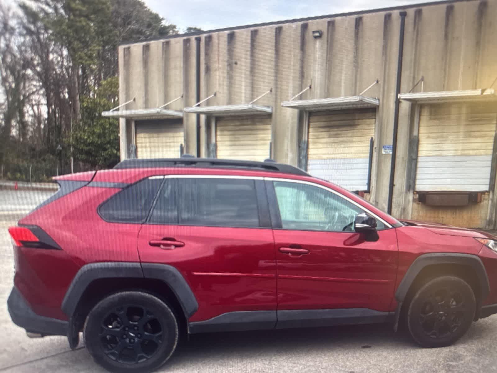 Thumbnail: 2020 Toyota RAV4 - 6