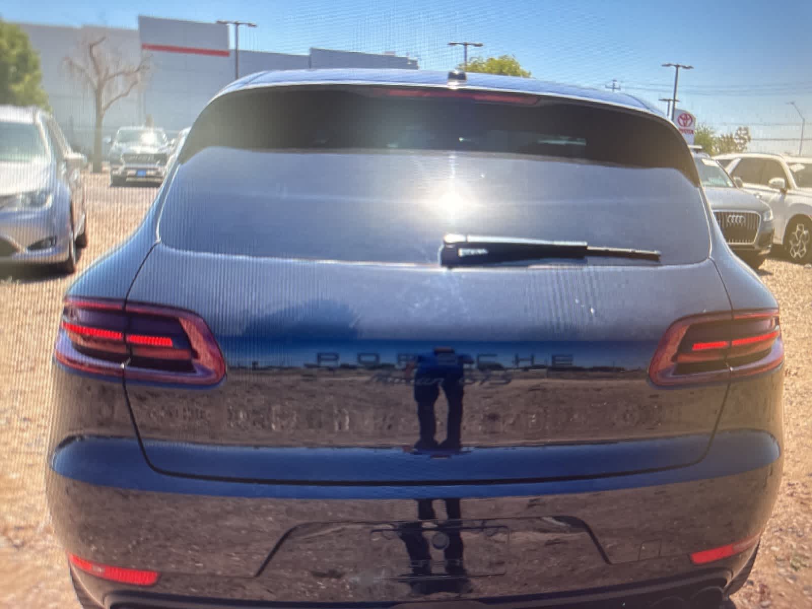 Thumbnail: 2017 Porsche Macan - 4