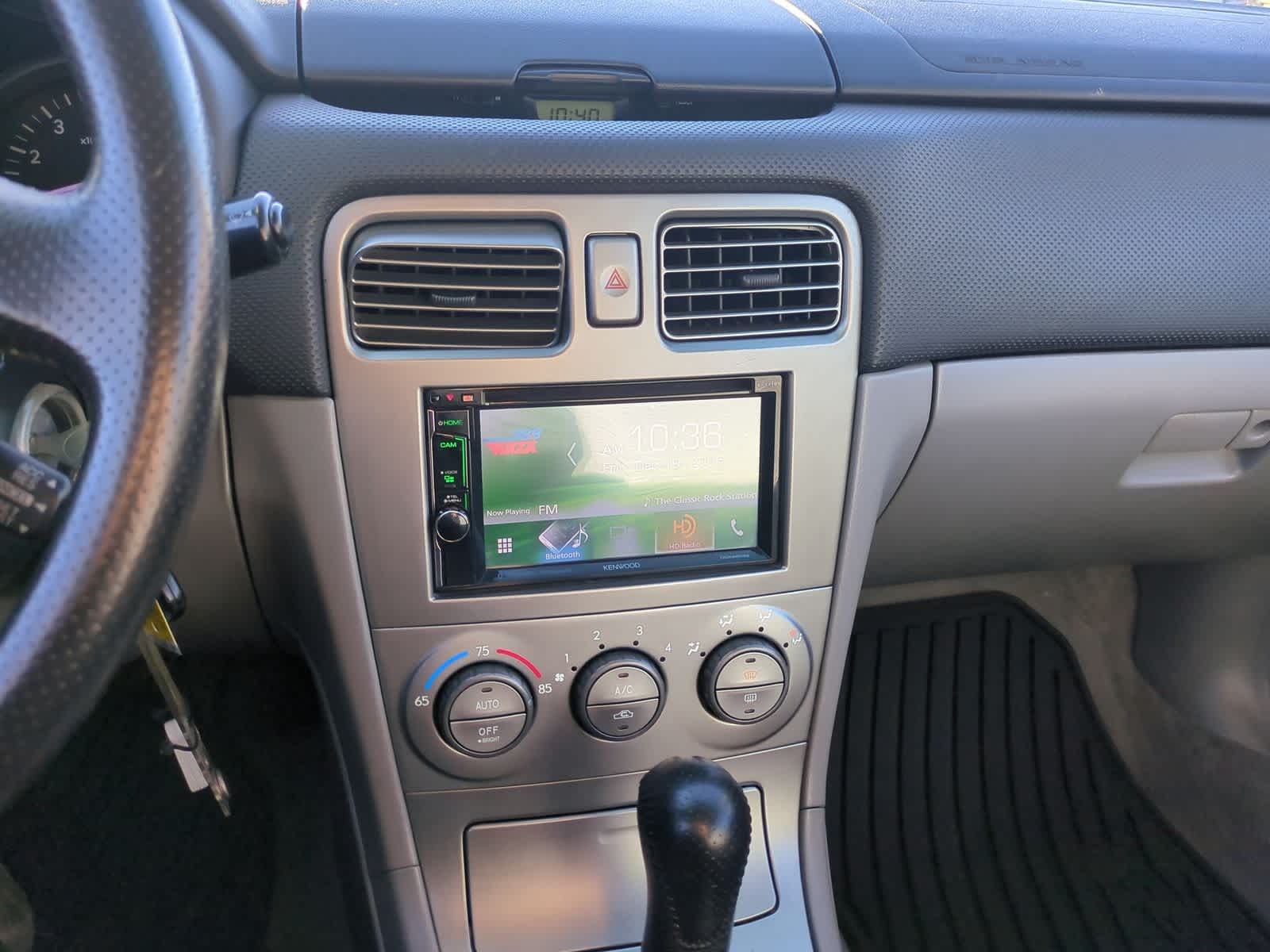 Thumbnail: 2004 Subaru Forester - 27