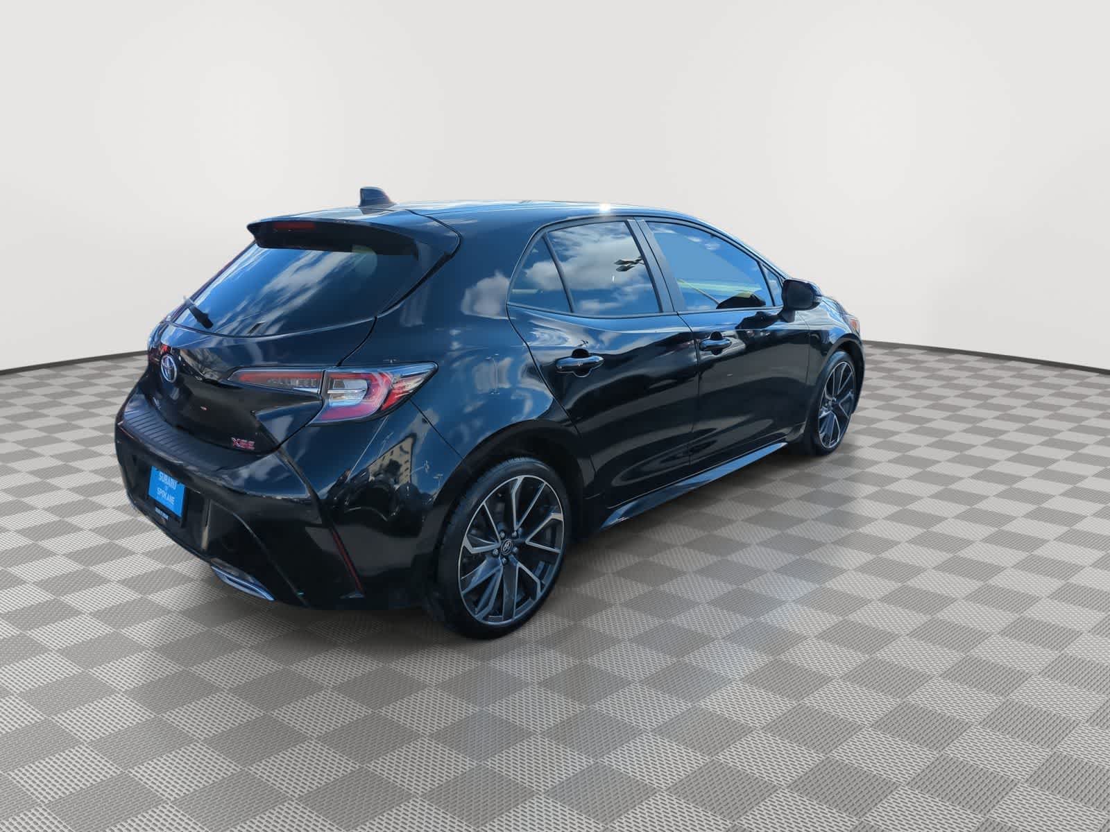 Thumbnail: 2021 Toyota Corolla - 8
