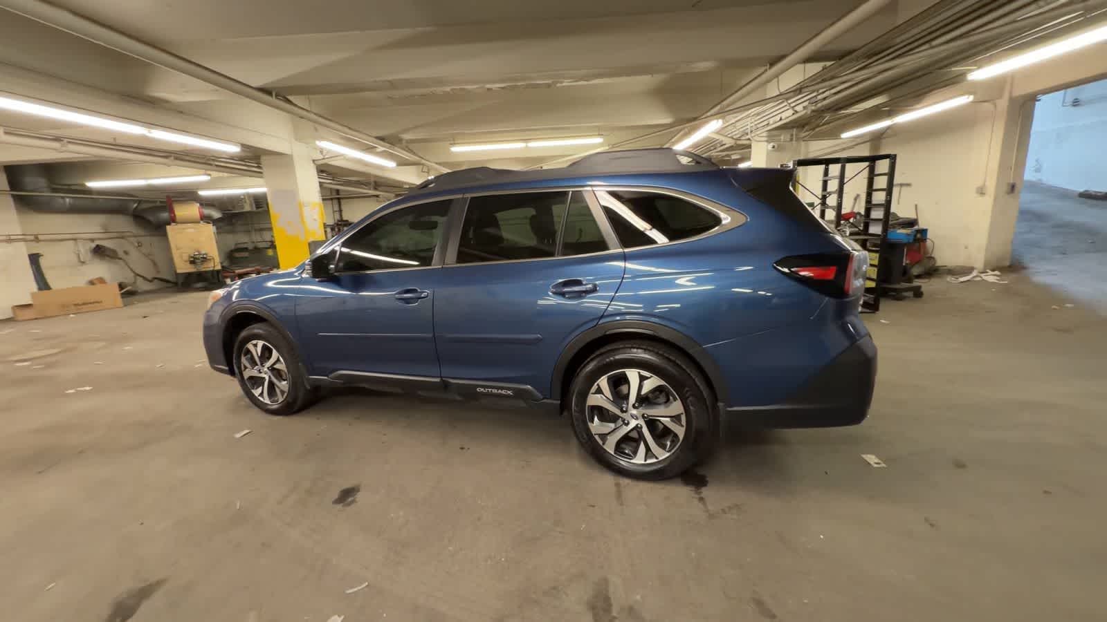 Thumbnail: 2022 Subaru Outback - 6