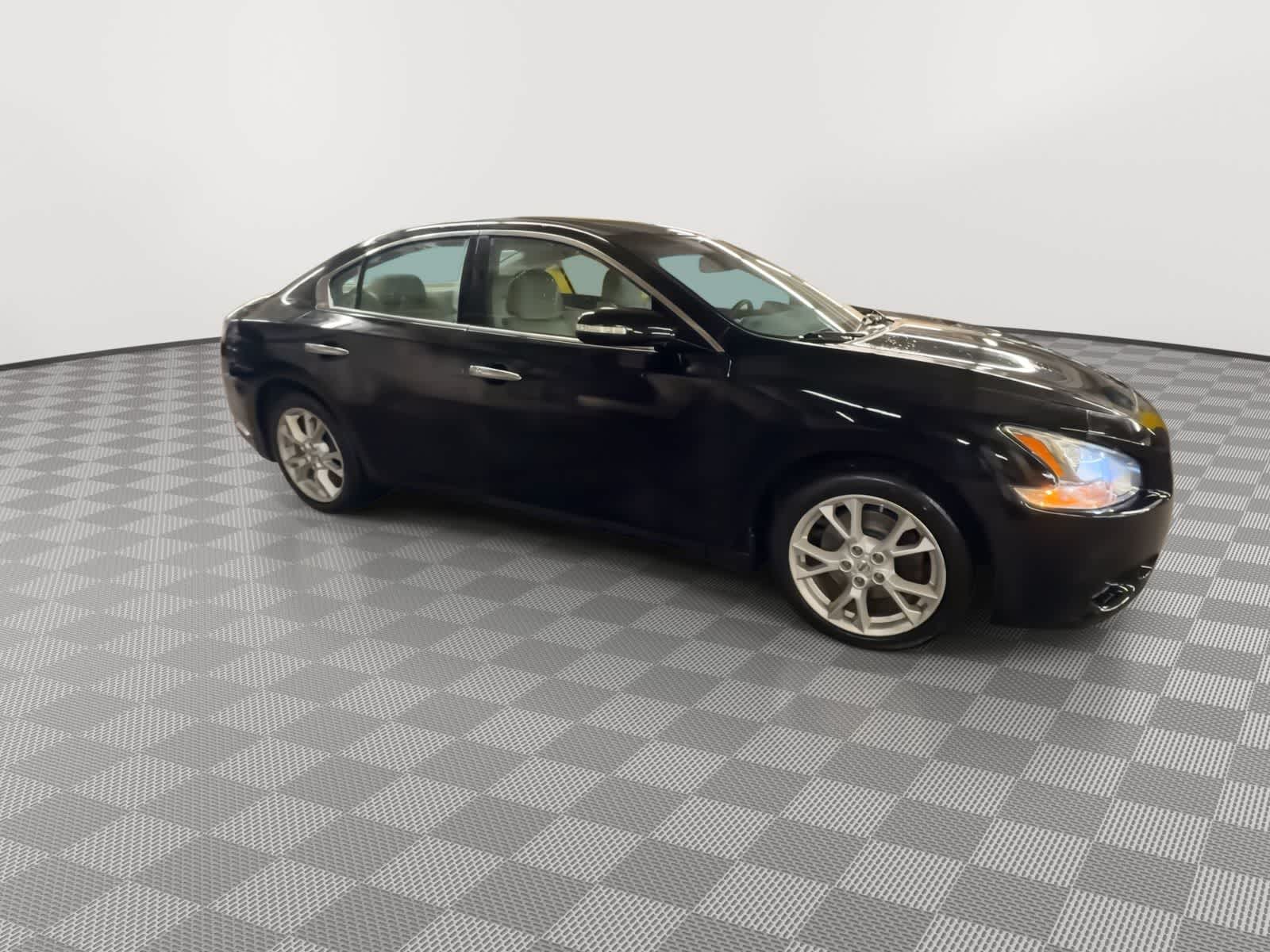 Thumbnail: 2014 Nissan Maxima - 2