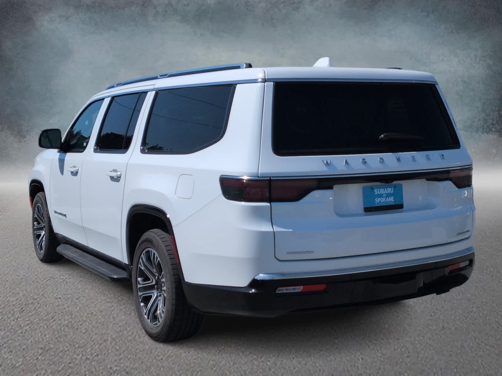 Thumbnail: 2023 Jeep Wagoneer - 6