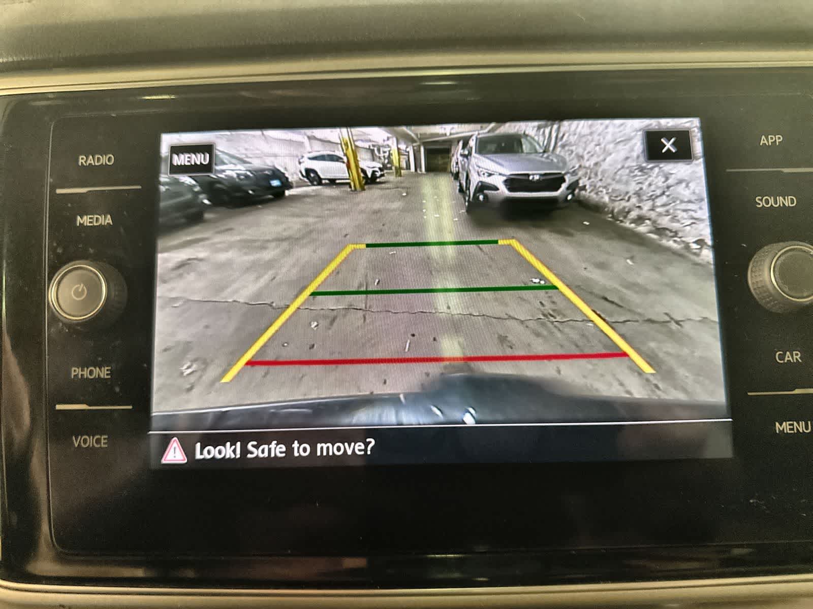 Thumbnail: 2018 Volkswagen Atlas - 28