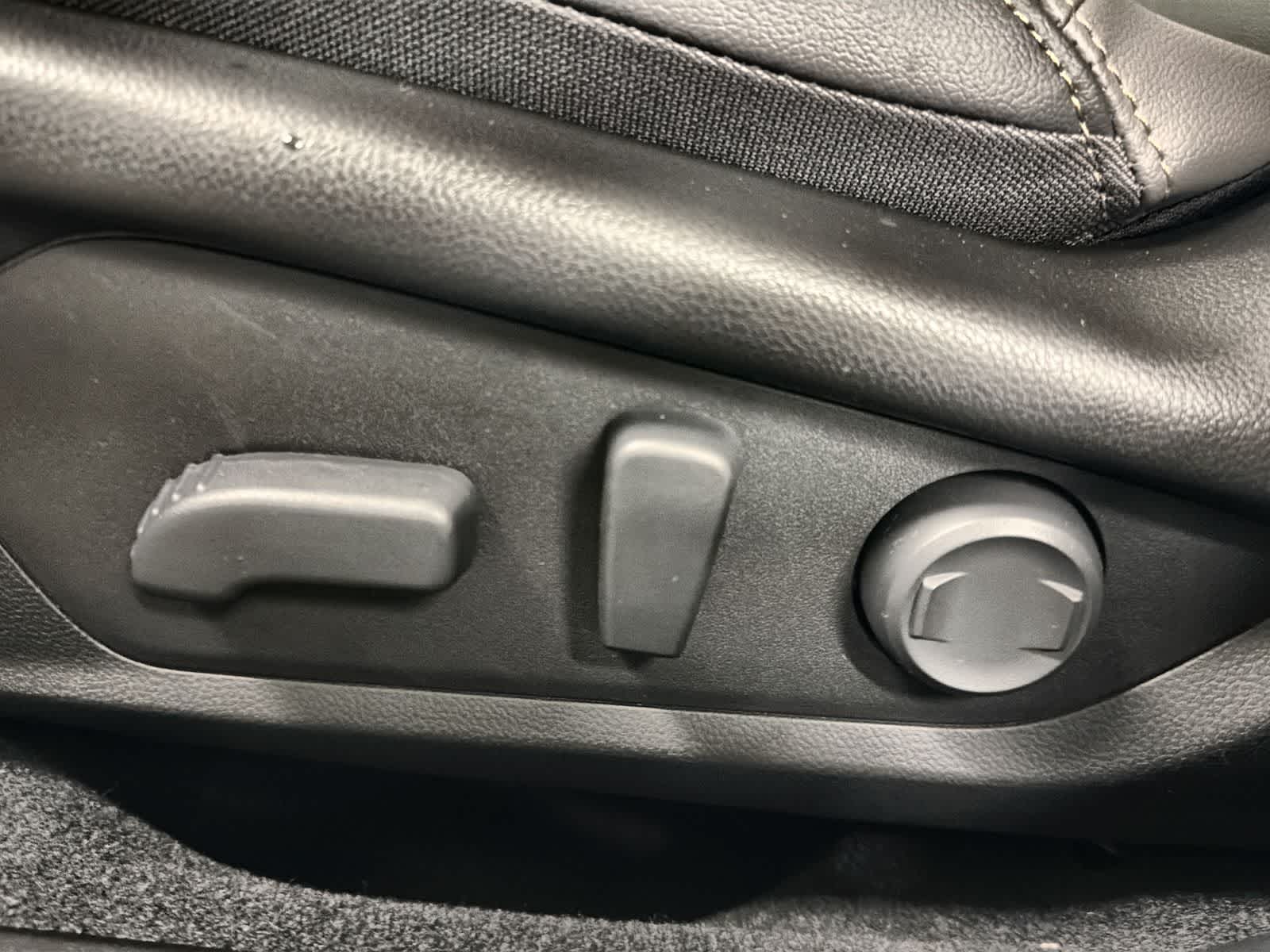 Thumbnail: 2026 Subaru Outback - 18