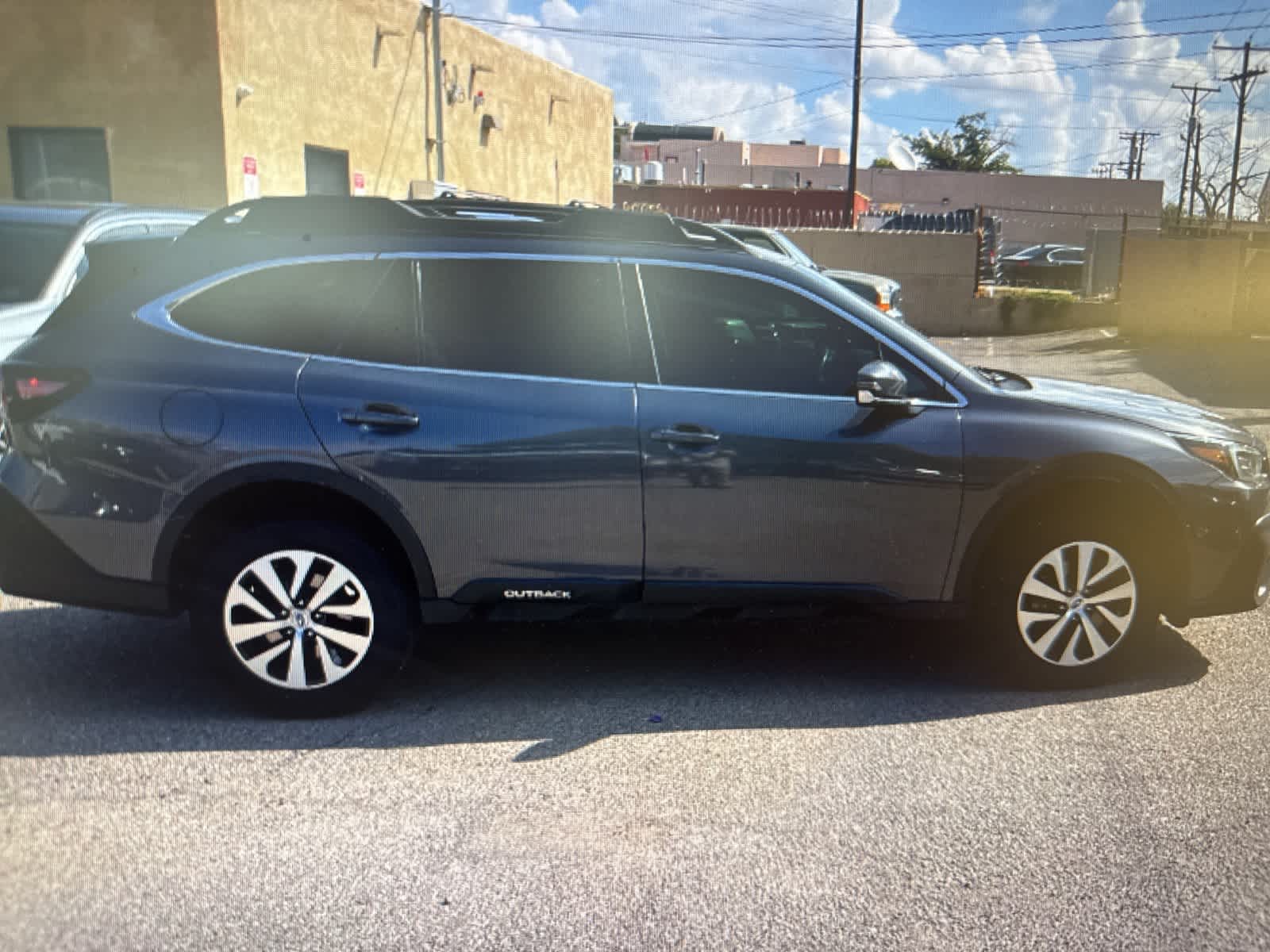 Thumbnail: 2022 Subaru Outback - 6
