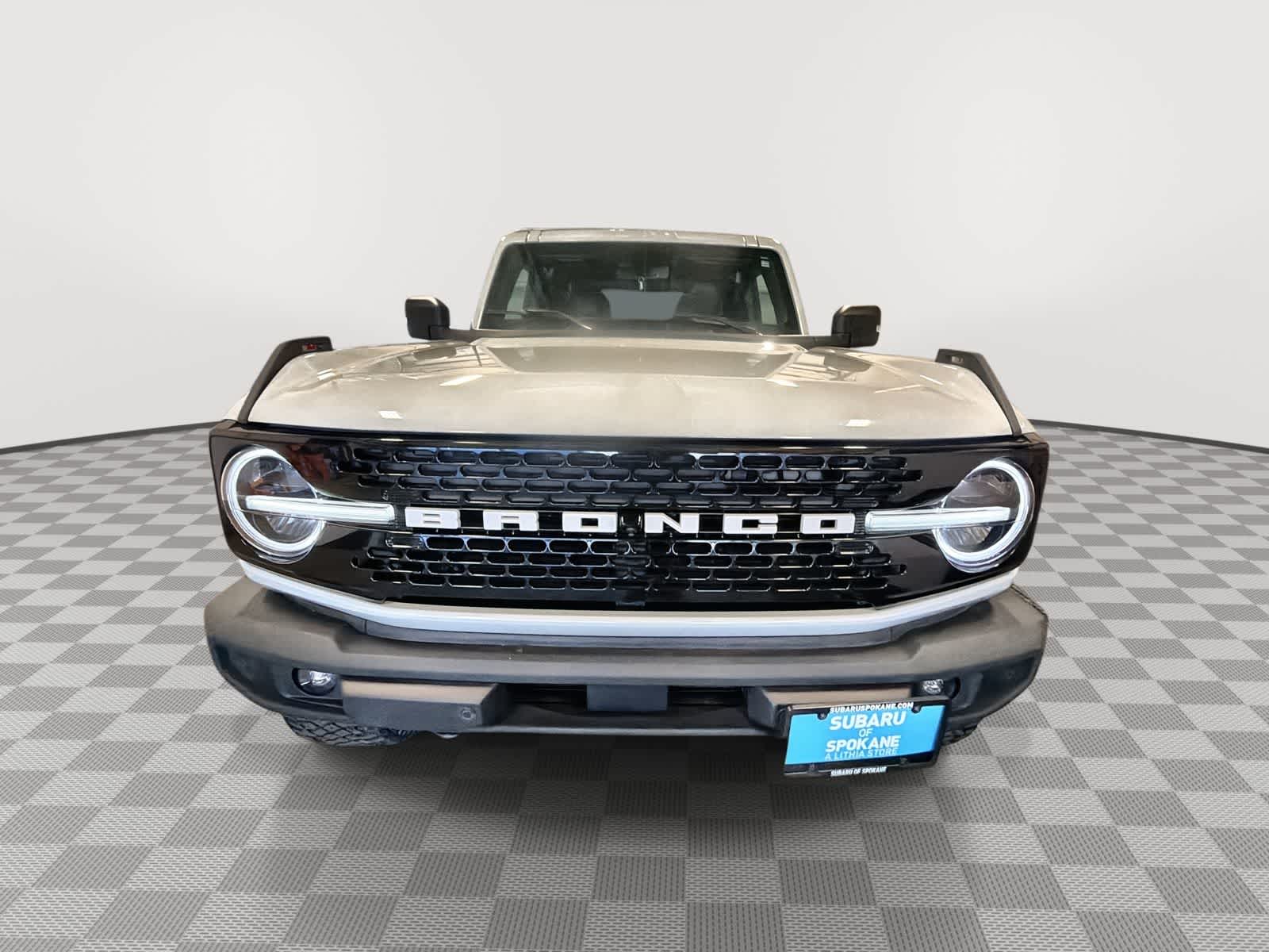Thumbnail: 2022 Ford Bronco - 3