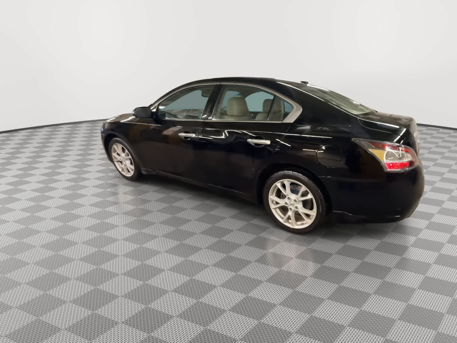 Thumbnail: 2014 Nissan Maxima - 6