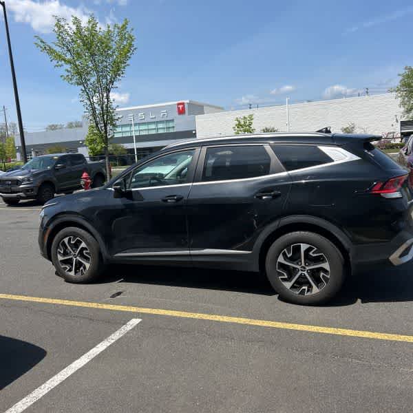 Thumbnail: 2023 Kia Sportage - 6