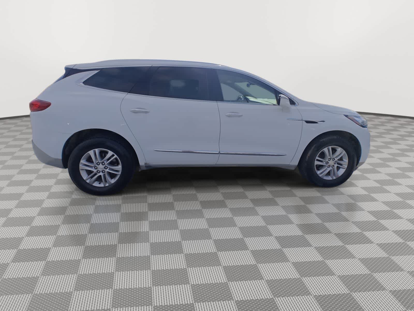 Thumbnail: 2021 Buick Enclave - 9