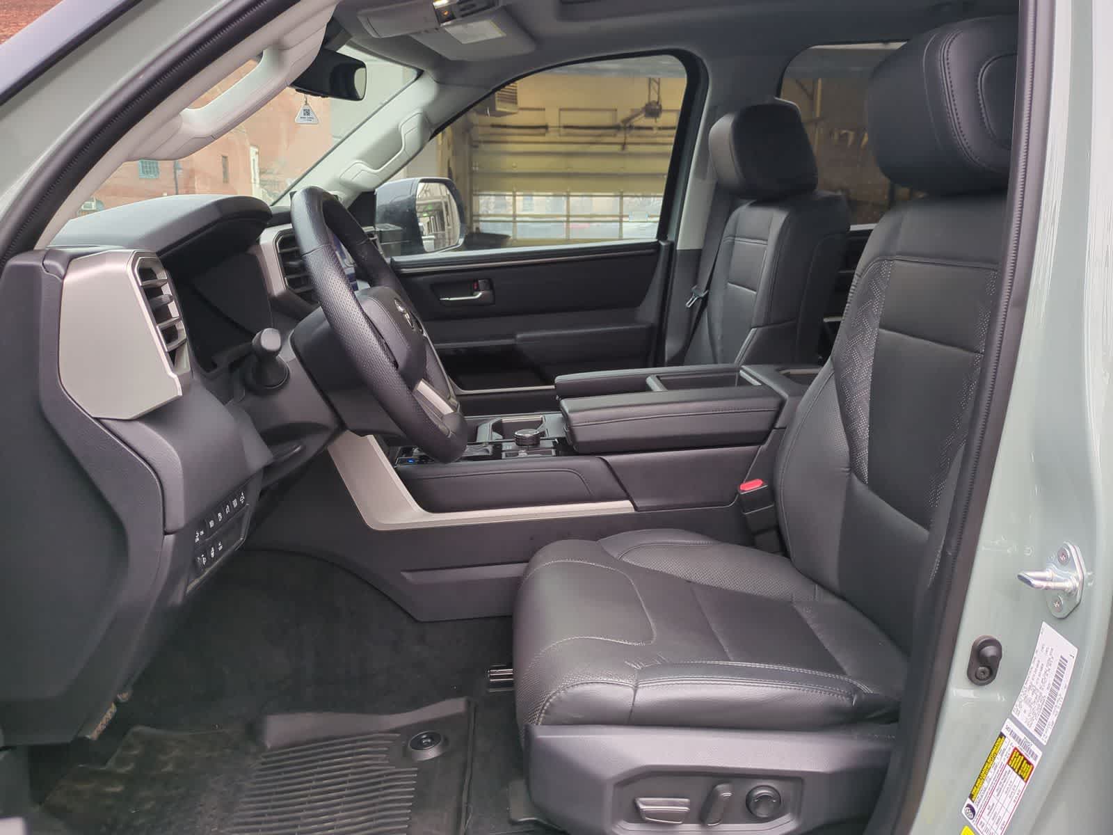 Thumbnail: 2024 Toyota Tundra - 17