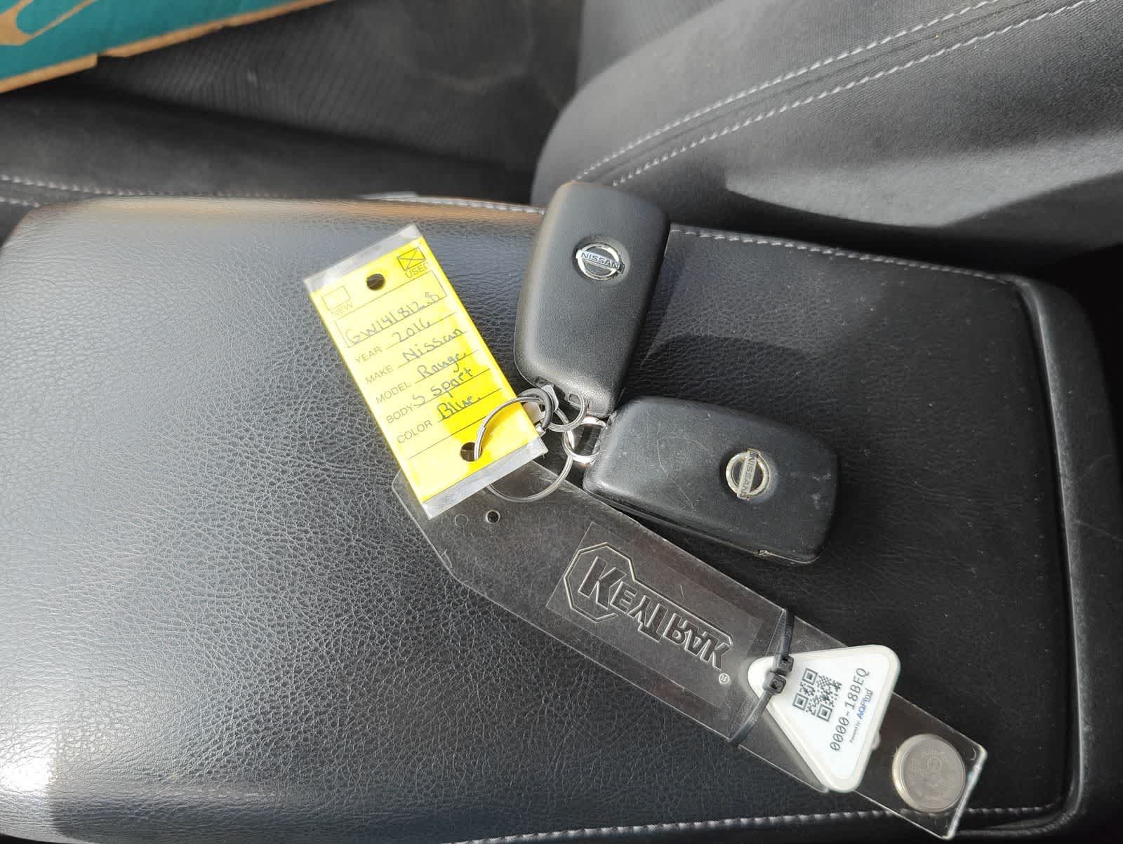 Thumbnail: 2016 Nissan Rogue - 34