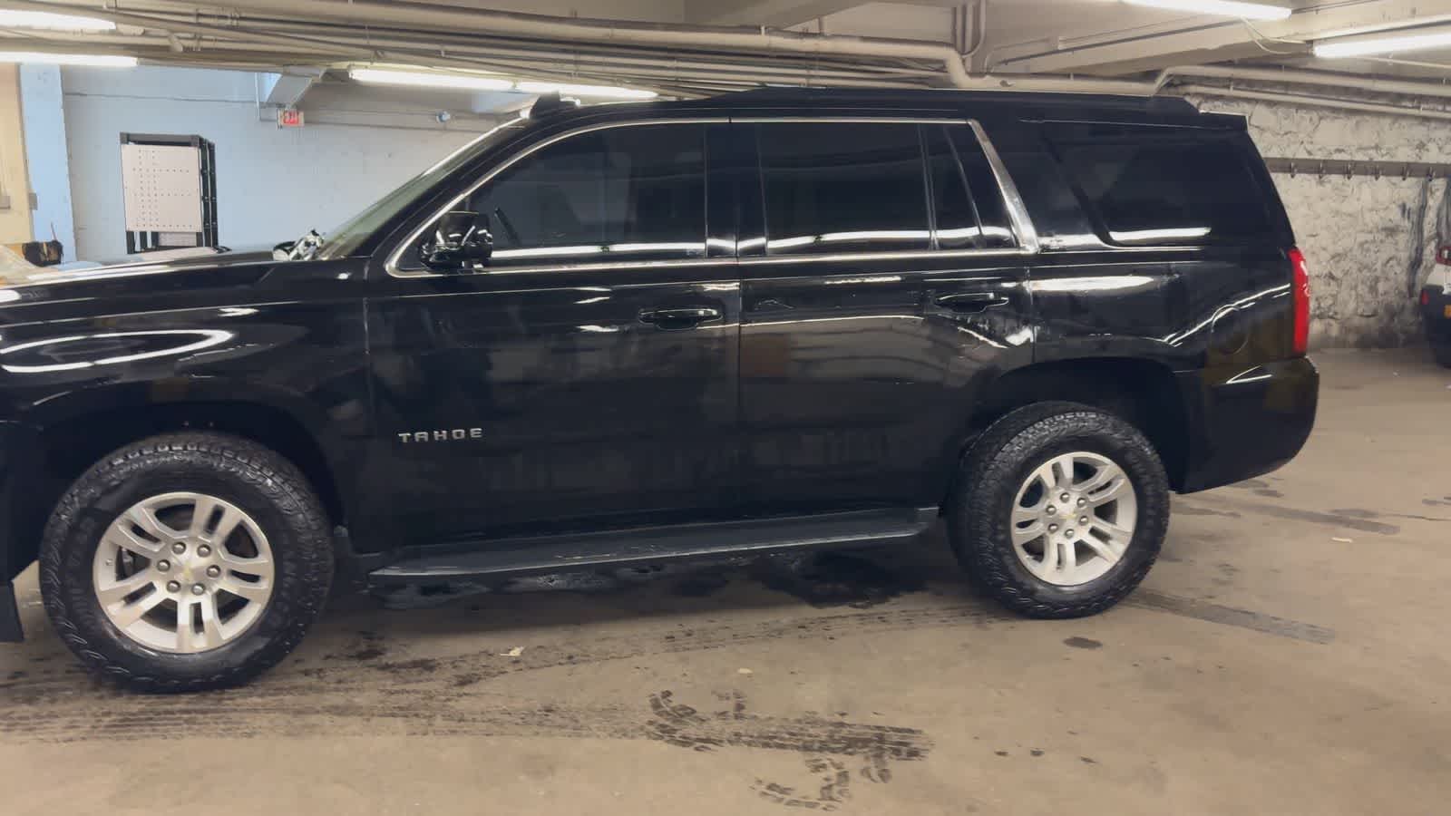 Thumbnail: 2018 Chevrolet Tahoe - 5