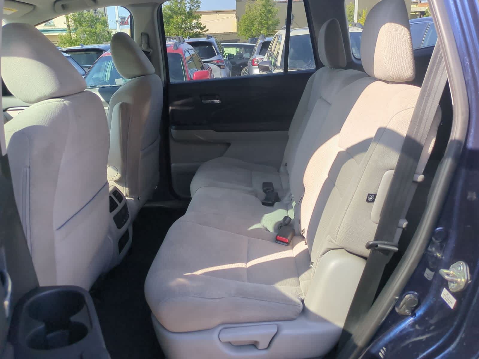 Thumbnail: 2018 Honda Pilot - 20