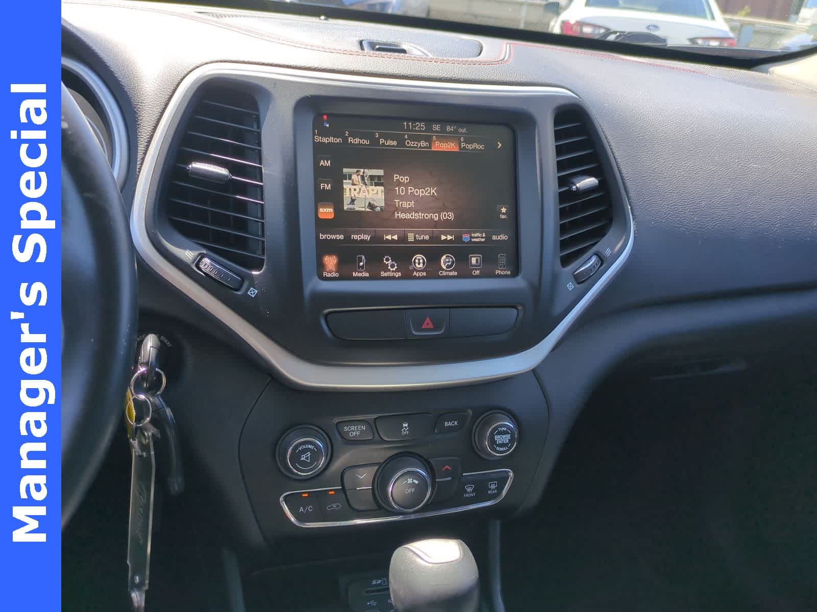 Thumbnail: 2016 Jeep Cherokee - 29
