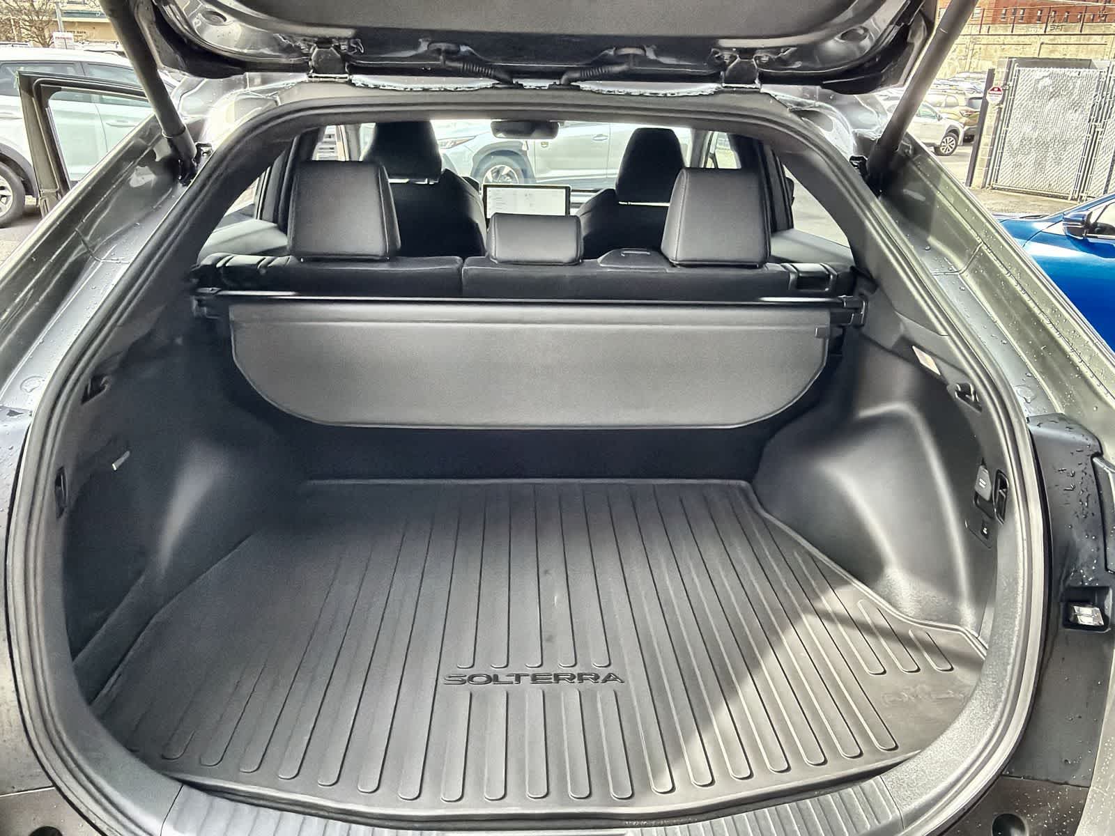 Thumbnail: 2026 Subaru Solterra - 33