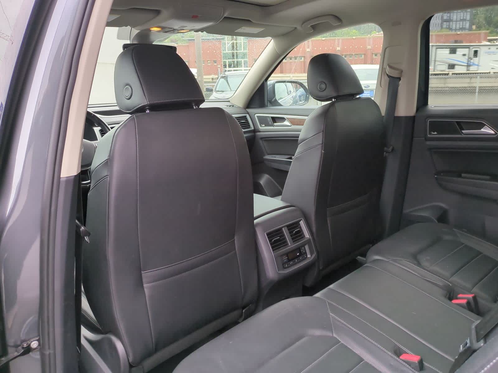 Thumbnail: 2018 Volkswagen Atlas - 19