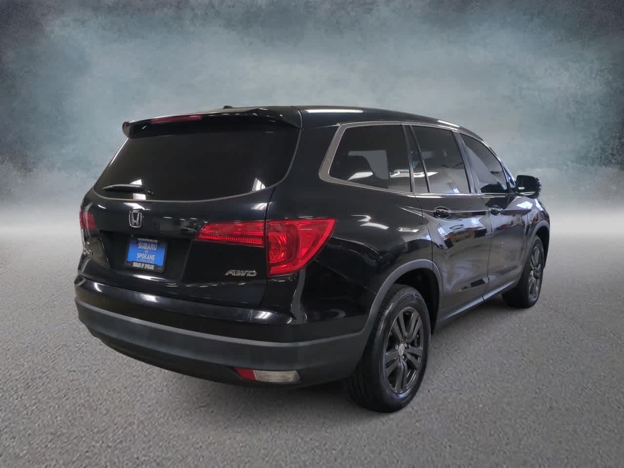 Thumbnail: 2016 Honda Pilot - 8