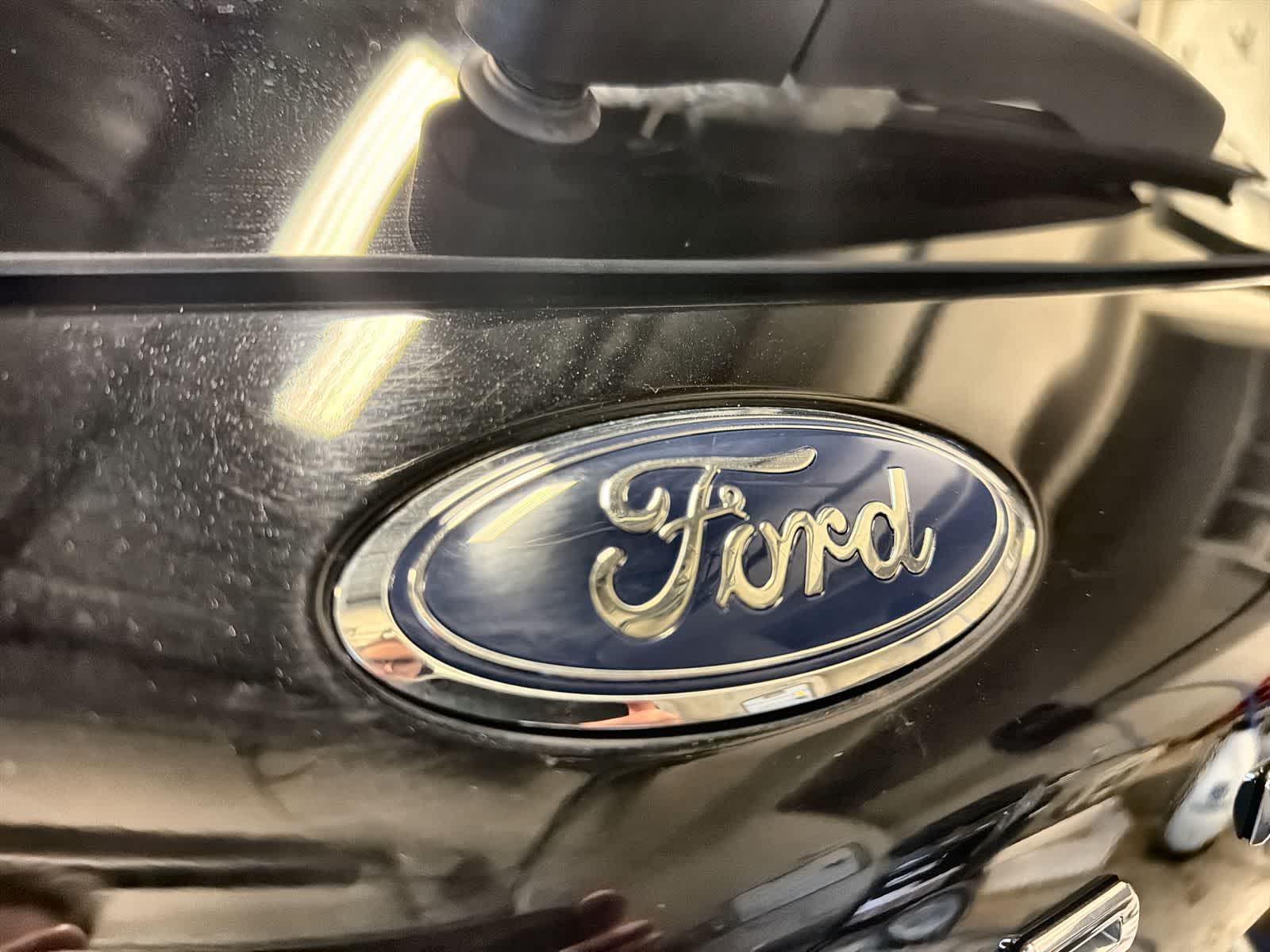 Thumbnail: 2022 Ford Escape - 12