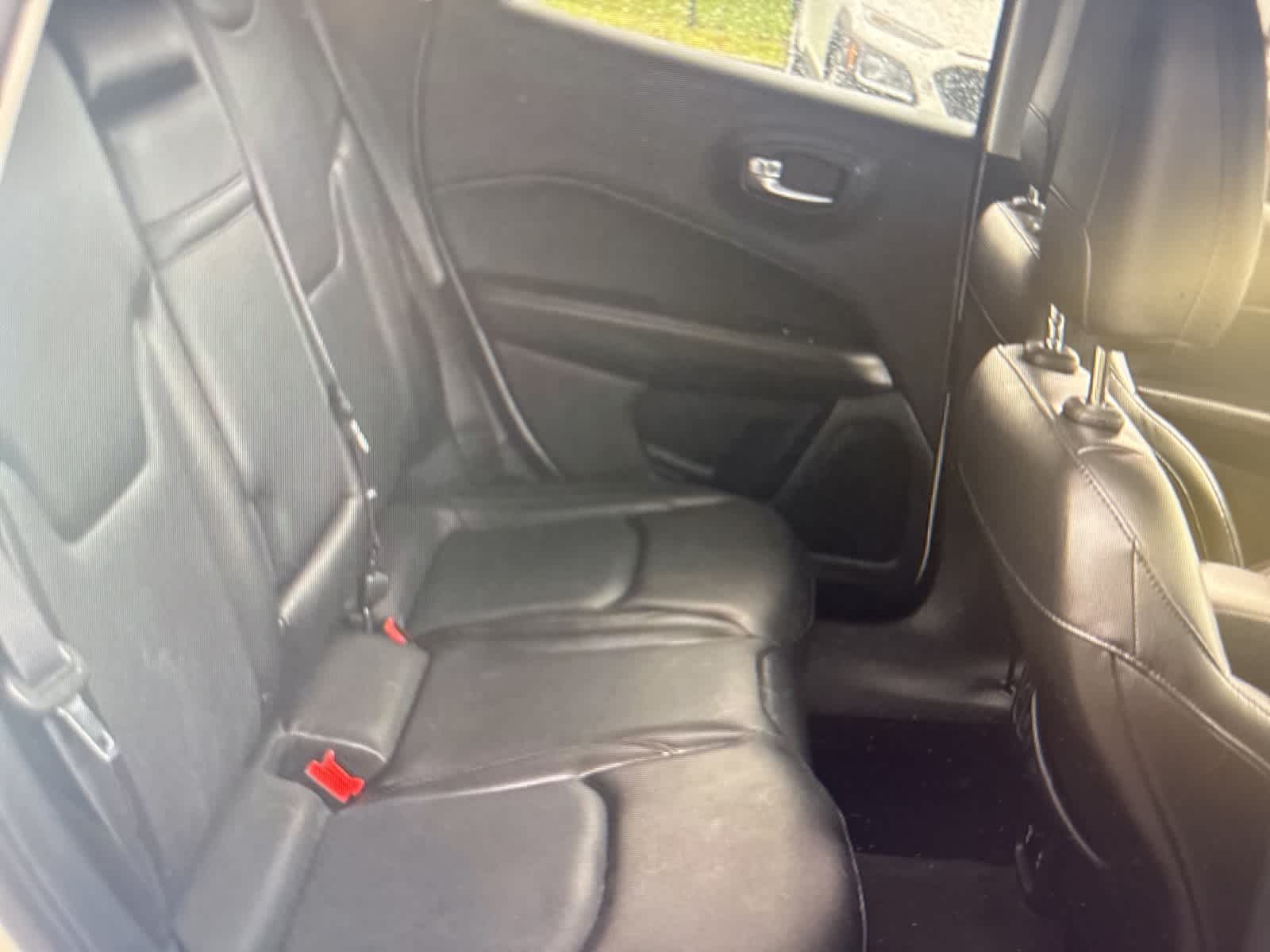 Thumbnail: 2018 Jeep Compass - 11