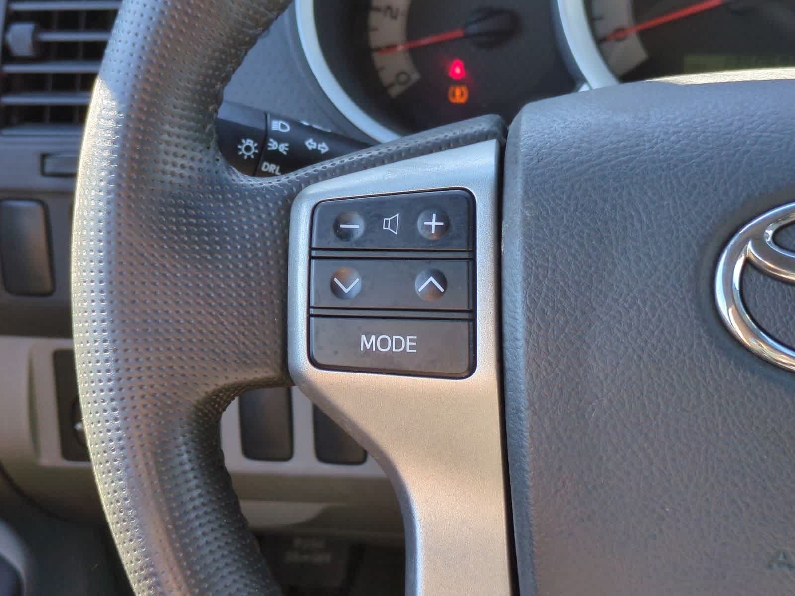 Thumbnail: 2013 Toyota Tacoma - 23