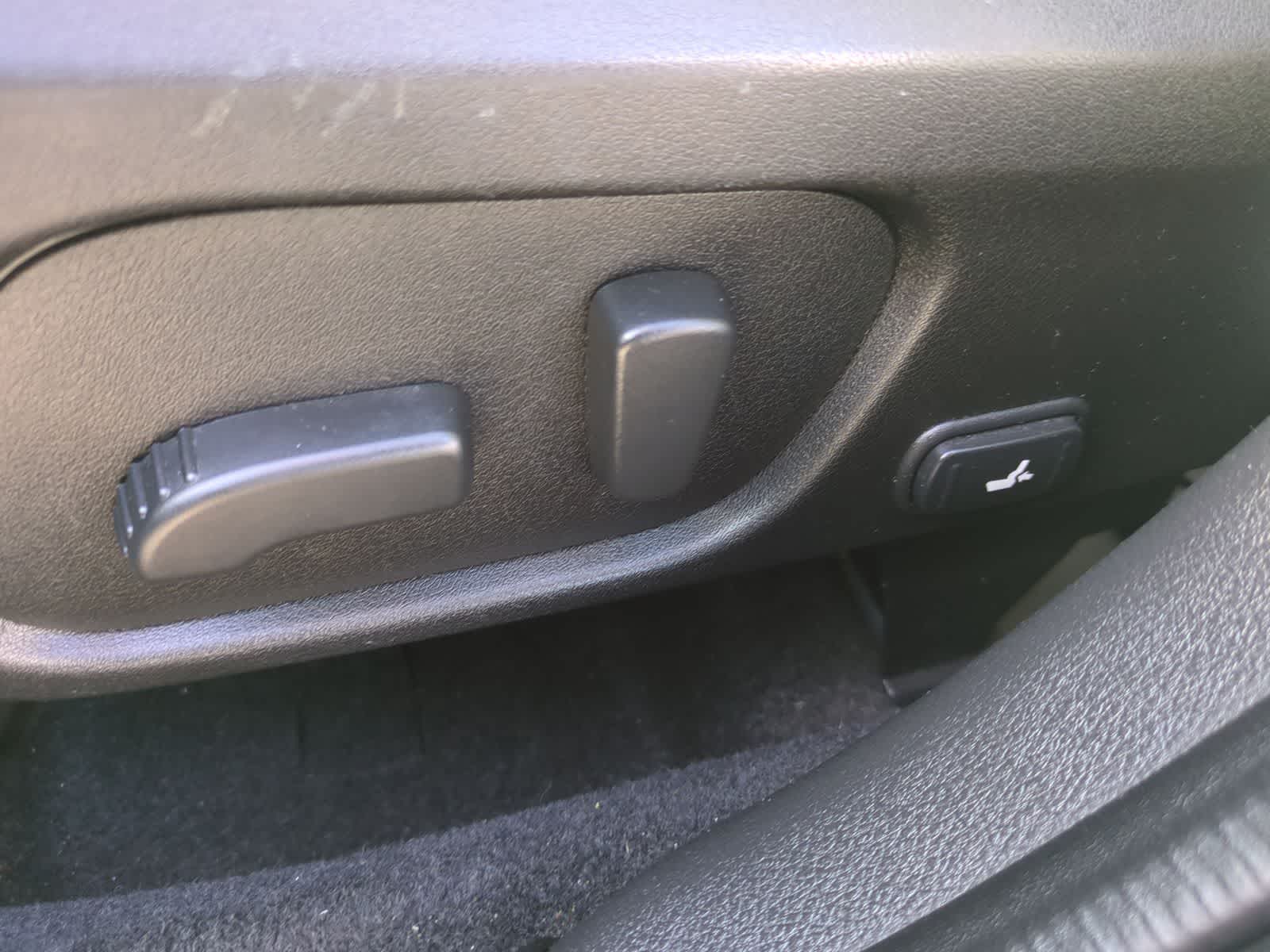 Thumbnail: 2017 Subaru Forester - 18