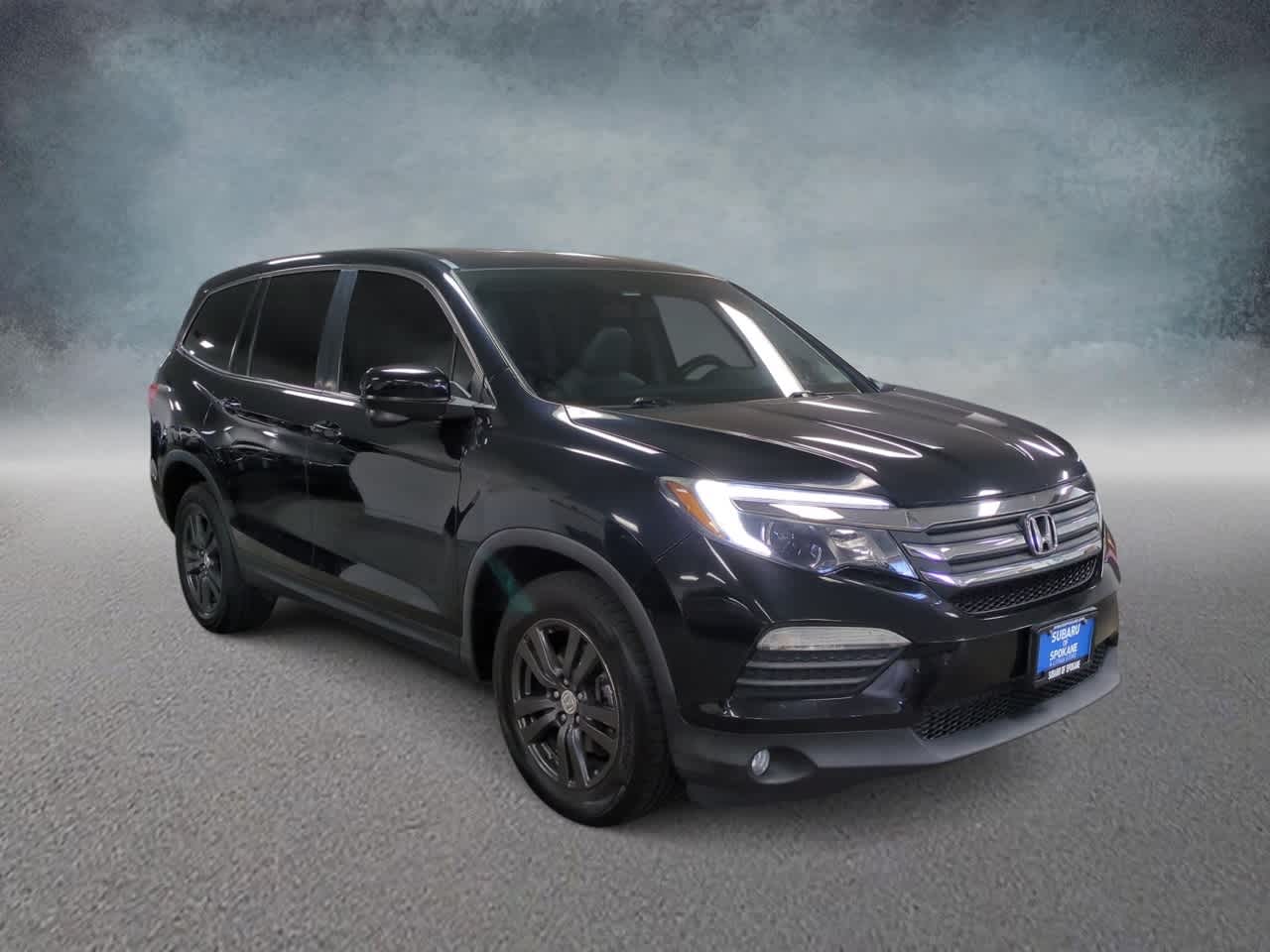 Thumbnail: 2016 Honda Pilot - 2
