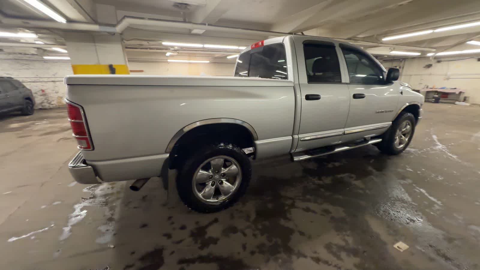 Thumbnail: 2005 Dodge Ram 1500 - 8